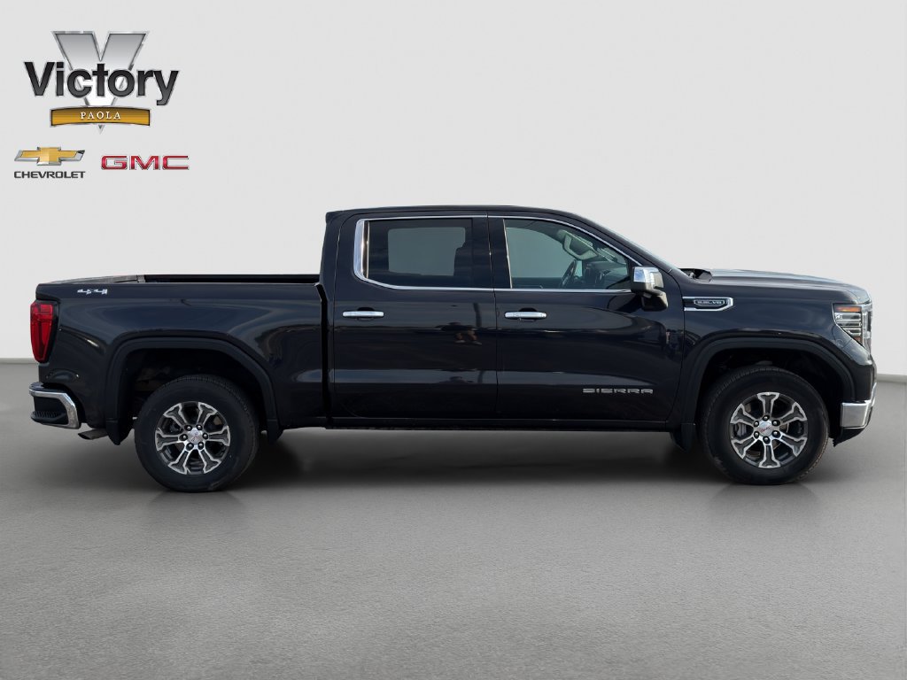 Used 2026 GMC Sierra 1500 SLT AWD/4WD image 7