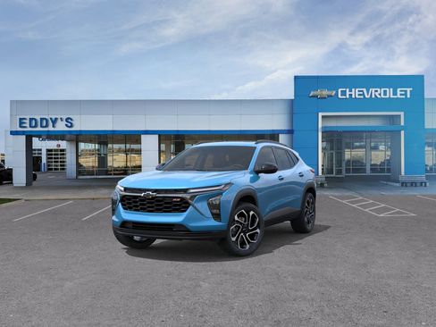 New 2026 Chevrolet Trax RS w/ Sunroof Package FWD image 9