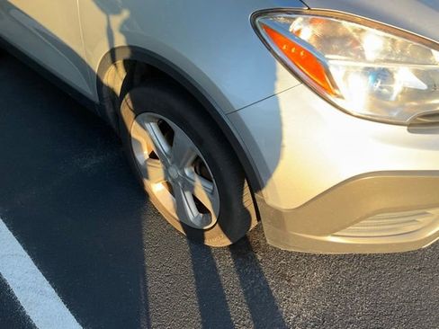 Used 2015 Buick Encore AWD image 2