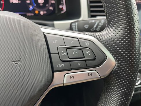 Used 2023 Volkswagen Atlas SEL R-Line image 17