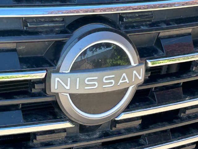 Used 2024 Nissan Rogue S FWD image 9