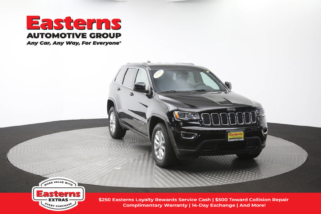 Used 2021 Jeep Grand Cherokee Laredo AWD/4WD image 54