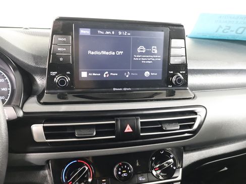 Used 2022 Kia Seltos LX image 26