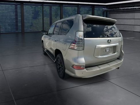 Certified 2023 Lexus GX 460 Premium w/ Premium Package image 6