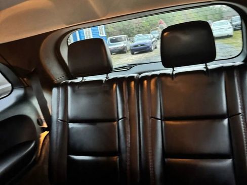 Used 2018 Dodge Durango GT image 19