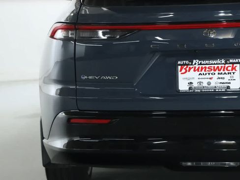 Certified 2025 Toyota Crown Signia AWD/4WD image 45