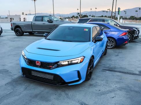Used 2023 Honda Civic Type R image 4