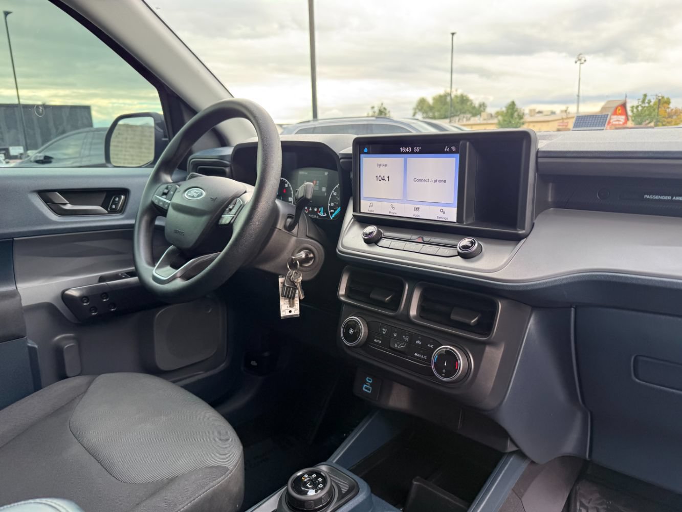 Used 2024 Ford Maverick XL FWD image 15