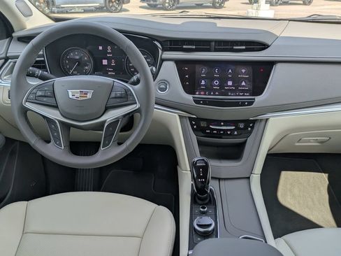 Used 2026 Cadillac XT5 Premium Luxury w/ Driver Assist Package FWD image 27