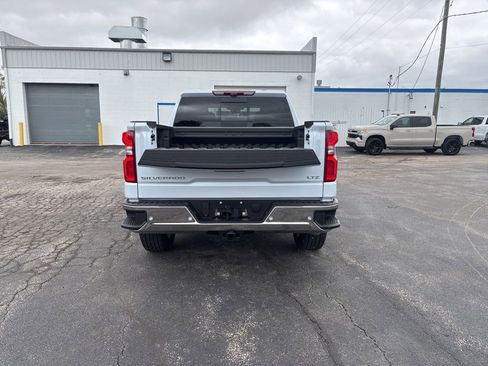 New 2026 Chevrolet Silverado 1500 LTZ w/ LTZ Premium Package AWD/4WD image 8