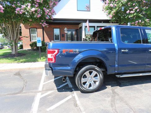 Used 2020 Ford F150 XLT w/ Equipment Group 302A Luxury AWD/4WD image 8
