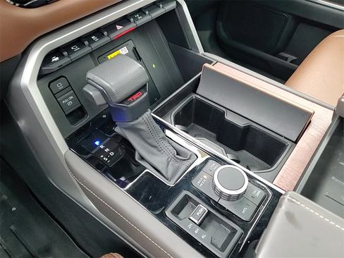 Used 2022 Toyota Tundra 1794 Edition image 19