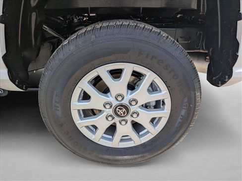 Used 2024 Toyota Tacoma SR5 image 22