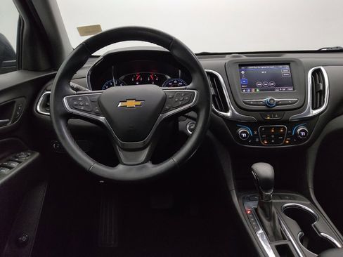 Used 2023 Chevrolet Equinox LT AWD/4WD image 22