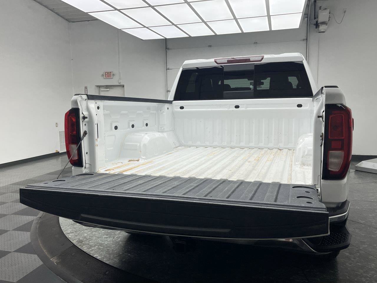 Used 2020 GMC Sierra 1500 SLE w/ SLE Value Package AWD/4WD image 30