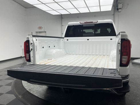 Used 2020 GMC Sierra 1500 SLE w/ SLE Value Package AWD/4WD image 30