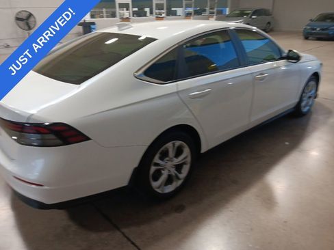 Used 2024 Honda Accord LX image 3