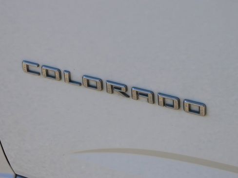 Used 2021 Chevrolet Colorado LT w/ LT Convenience Package image 45