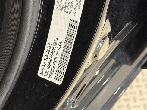 Used 2025 RAM 1500 Big Horn AWD/4WD image 34