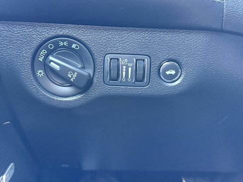 Used 2022 Dodge Challenger R/T w/ Plus Package RWD image 29