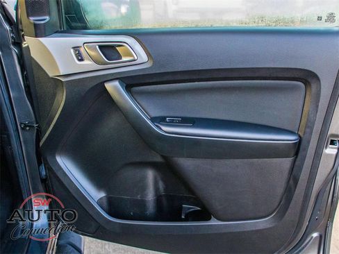 Used 2019 Ford Ranger XLT w/ FX4 Off-Road Package image 16