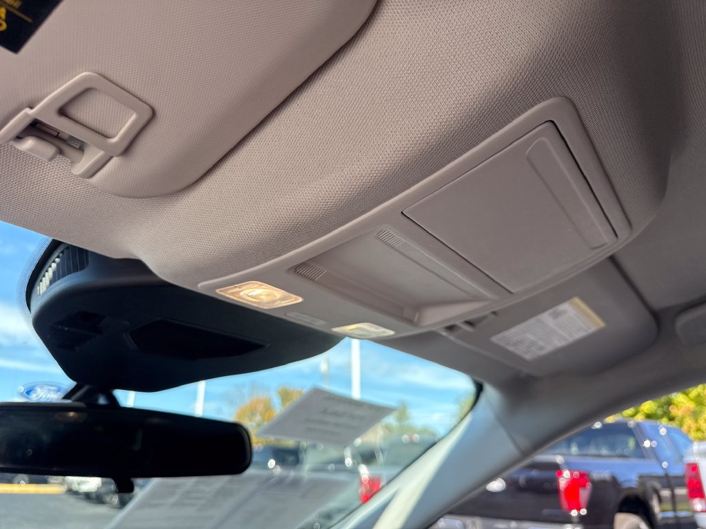 Used 2023 Ford Escape Active w/ Cold Weather Package FWD image 38