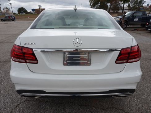 Used 2015 Mercedes-Benz E 350 Sedan image 7