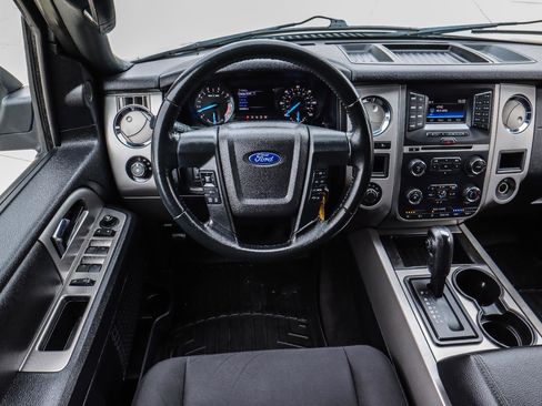 Used 2017 Ford Expedition EL XLT image 22