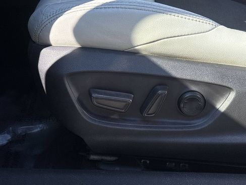 Used 2024 Toyota Corolla XSE FWD image 14