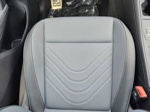 New 2026 Volkswagen Tiguan SE R-Line image 27