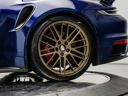 Used 2021 Porsche 911 Turbo image 95