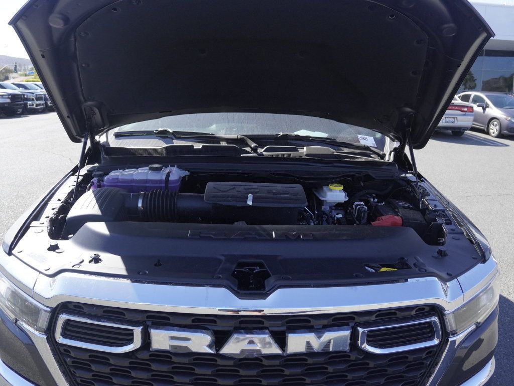 New 2026 RAM 1500 Big Horn AWD/4WD image 36
