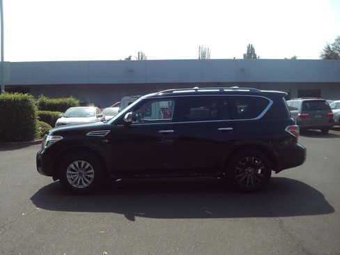 Used 2020 Nissan Armada Platinum w/ Captain's Chairs Package AWD/4WD image 2
