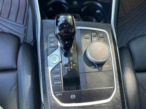 Used 2021 BMW 430i Coupe w/ Premium Package image 38