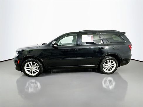 Used 2023 Dodge Durango GT image 5