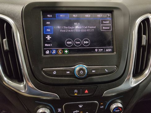 Used 2024 Chevrolet Equinox LT FWD image 25