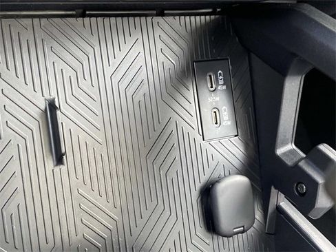 New 2025 Toyota Tacoma SR5 image 11