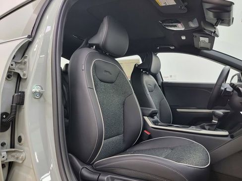 New 2025 Kia K4 GT-Line w/ GT-Line Sunroof Package image 20