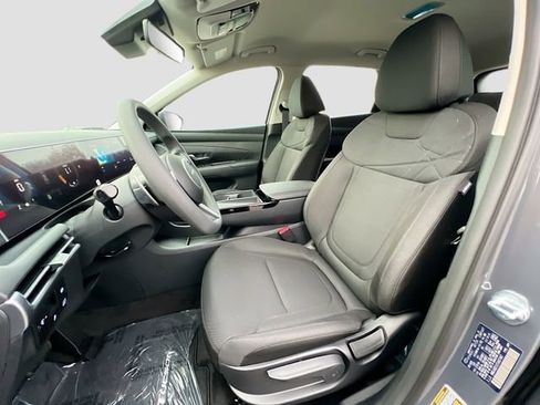 Used 2026 Hyundai Tucson Blue SE image 19