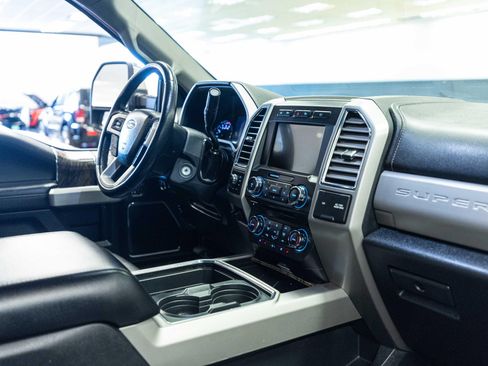 Used 2017 Ford F350 Lariat w/ Chrome Package AWD/4WD image 14
