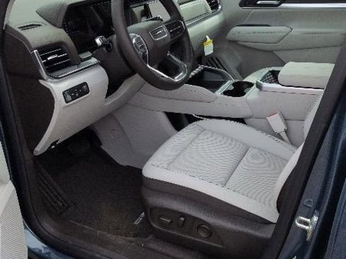 New 2026 GMC Terrain Denali AWD/4WD image 10