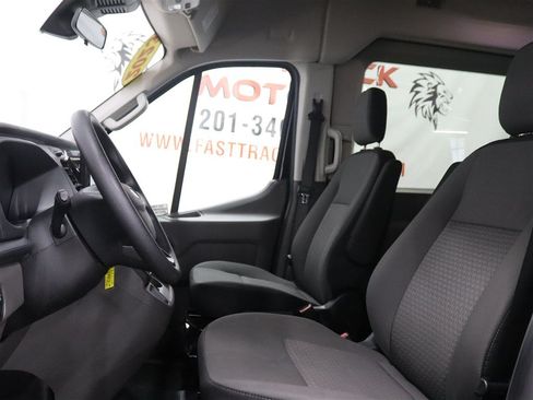 Used 2024 Ford Transit 350 XLT RWD image 13