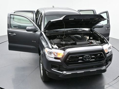 Used 2023 Toyota Tacoma SR AWD/4WD image 40