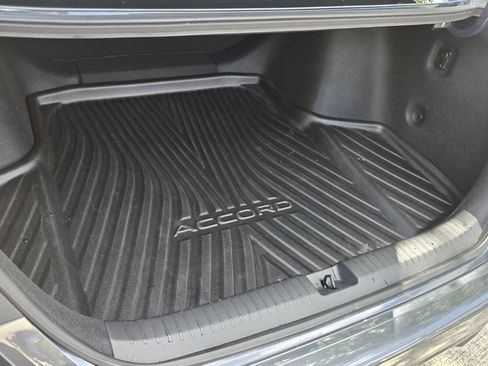 Used 2025 Honda Accord LX image 14