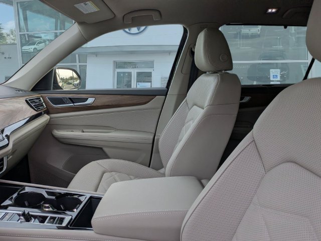 New 2026 Volkswagen Atlas SE FWD image 22