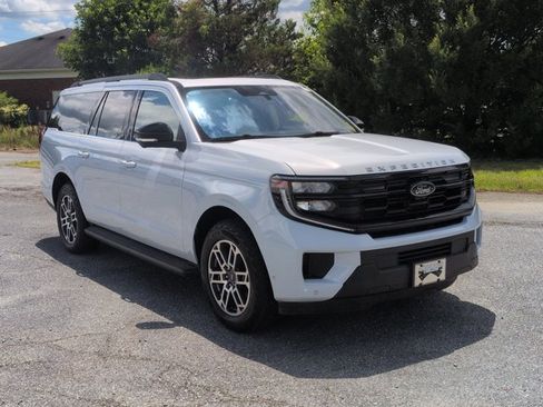 Certified 2025 Ford Expedition Max Active AWD/4WD image 2