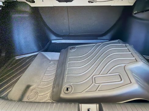 Used 2023 Honda Accord Touring image 17