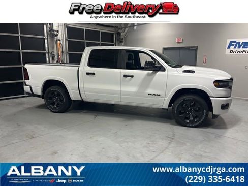 New 2026 RAM 1500 Big Horn AWD/4WD image 1