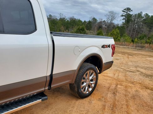 Used 2016 Ford F150 Lariat w/ Equipment Group 502A Luxury image 21