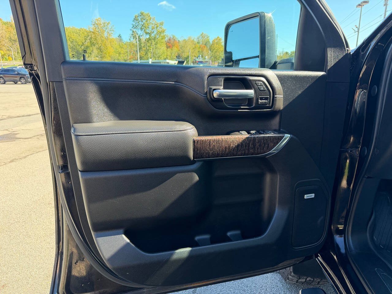 Used 2020 GMC Sierra 2500 Denali w/ Denali Ultimate Package AWD/4WD image 9